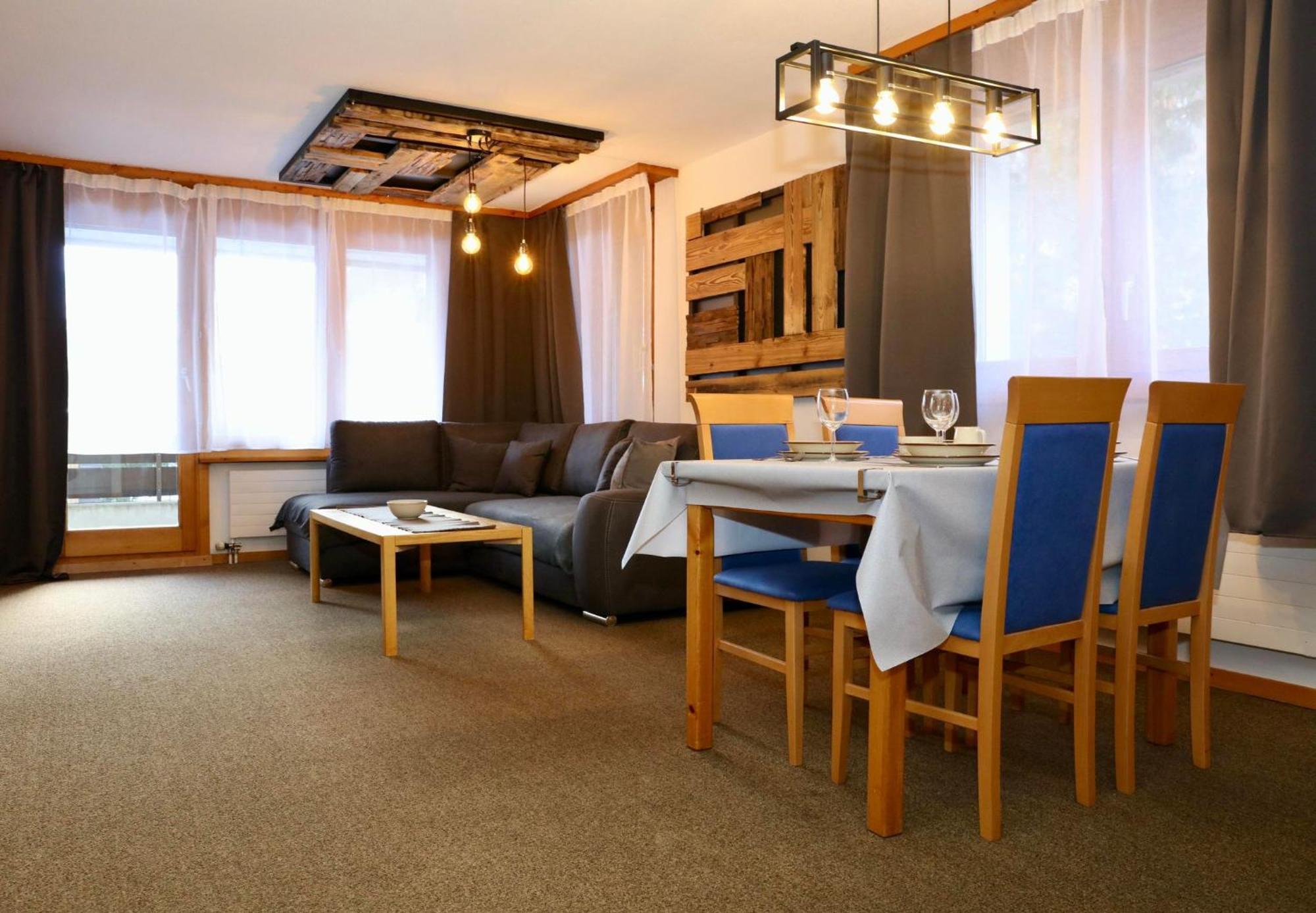 Monte Rosa Taesch, Apartments Mit Wellness Bereich Habitación foto