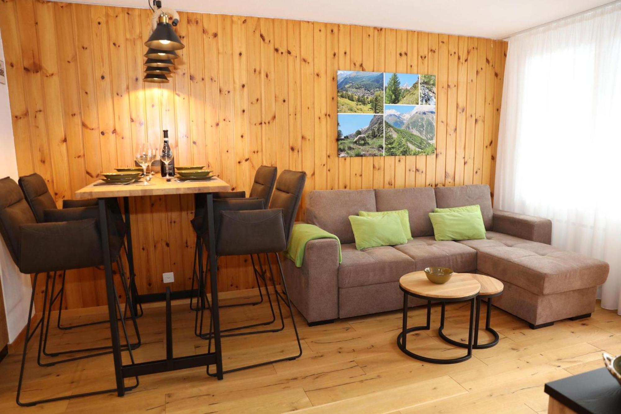 Monte Rosa Taesch, Apartments Mit Wellness Bereich Habitación foto