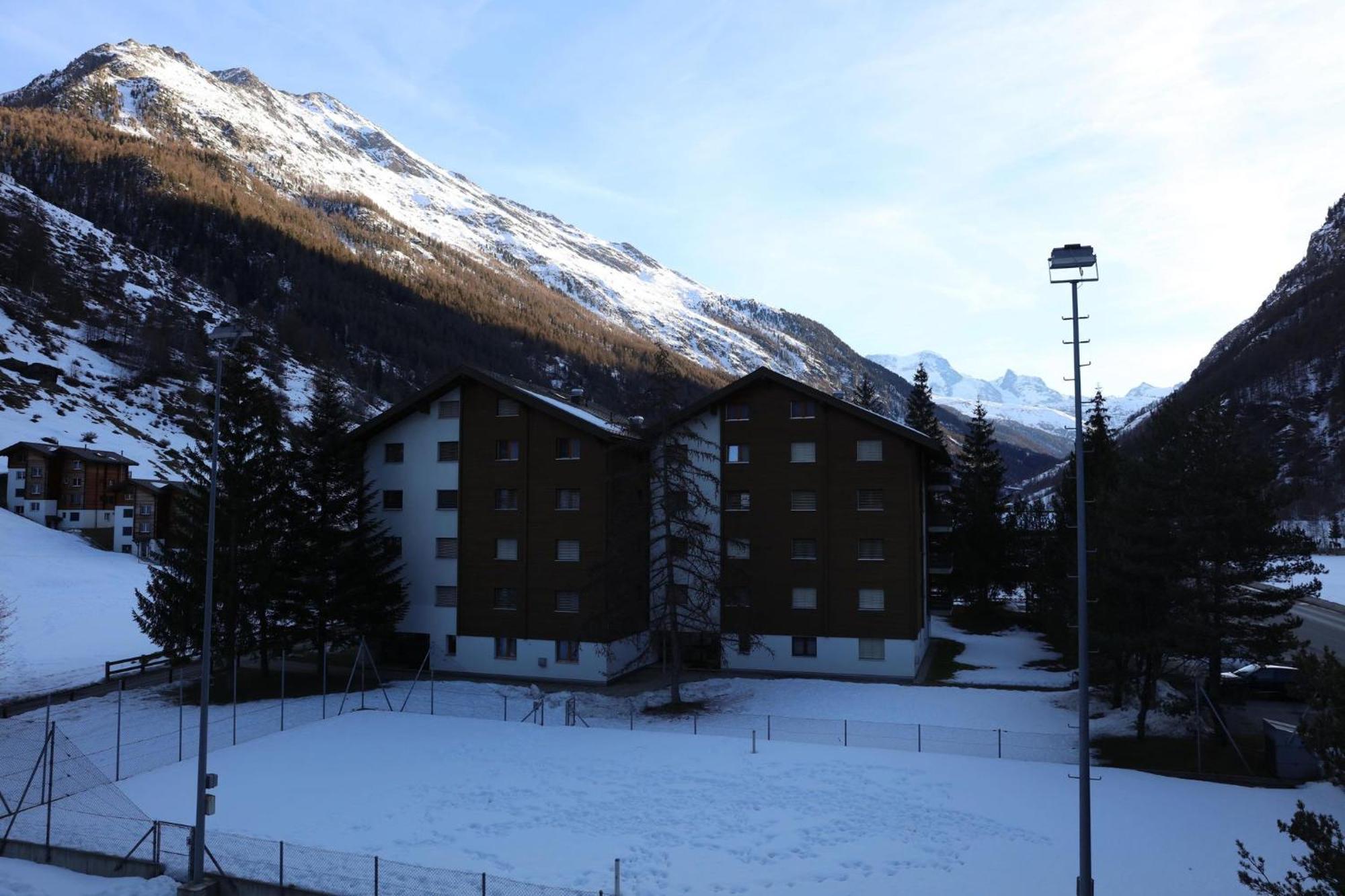 Monte Rosa Taesch, Apartments Mit Wellness Bereich Habitación foto